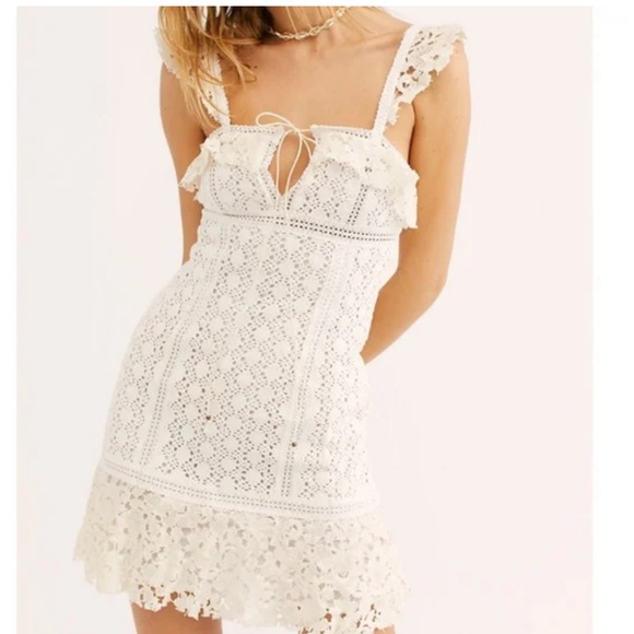 Dresses & Skirts - FREE PEOPLE Ivory Crochet Dress